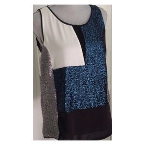 💖💖Host Pick💖💖 GORGEOUS J-LOPEZ SEQUENCE SHELL